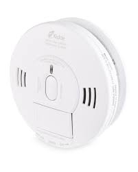 If you live in a place that recognizes daylight savings time, switch out the batteries whenever you change your. 2 In 1 Smoke Carbon Monoxide Alarm Aldi Uk