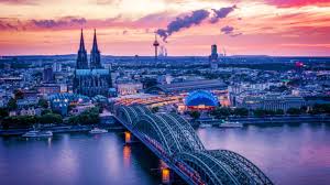 Lerne die domstadt kennen und lieben. Airbnb In Koln Die Besten Unterkunfte In Der Stadt Am Rhein 2021