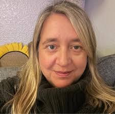 I have been to 10 of these, how about you Statue of Libertv Niagara Falls  Mall of America Gateway Arch Empire State Building Road to Hana Fort Sumter  The Alamo Crond Canvon