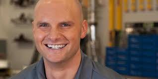 Greg Tiffin's Instagram, Twitter & Facebook