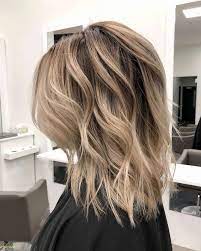 Schone Mittellange Frisuren Mit Pony Schulterlangehaare Longbob Schragempon Frisuren Mit Pony Mittellang Einfache Frisuren Mittellang Frisuren Mit Pony