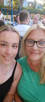 Remove people and objects from photo?