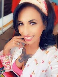 Linda Hernandez's Instagram, Twitter & Facebook