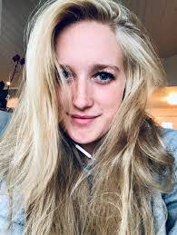 Danielle Rubio's Instagram, Twitter & Facebook