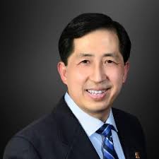 房产业裁员潮席卷全国！多伦多华人老板含泪裁掉75%员工– 谢玮加拿大房产网