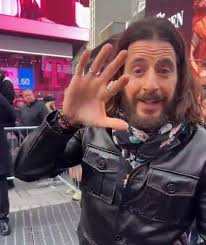 🤣🤣 Frozen Jesus 🤣🤣  https://www.instagram.com/reel/C5gkYgwOK4T/?igsh=ampnMTBucXNiZjhu