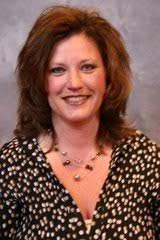 Kim Amato's Instagram, Twitter & Facebook