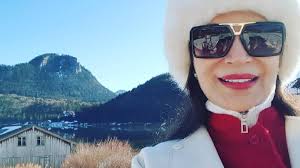 Simi streams live on twitch! Simi Garewal Reveals A Powerful Person Viciously Tried To Destroy Her Career Celebrities News India Tv