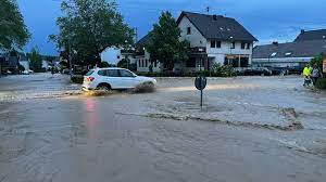 Die temperaturen erreichen höchstwerte um 24 grad. Unwetter In Konigswinter Und Hennef Starkregen Und Uberschwemmungen