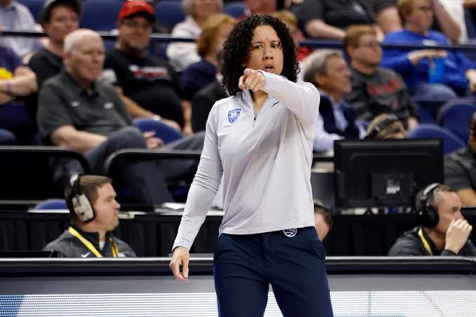 Kara Lawson is named head coach of the US women's basketball team for the  2028 LA Olympics | 94.7 QDR (WQDR-FM)
