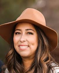 Janice Basch's Instagram, Twitter & Facebook