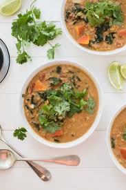 Kokosmilch Ein Einfaches Und Schnell Gemachtes Rezept Faƒa R Ein Rote Linsen Curry Mit Kaƒa Rbis Kokosmilch Und Garam Masa In 2020 Linsen Curry Rote Linsen Curry Und Kurbis Curry