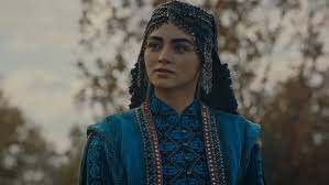 Pazarda satış yaparken, bala hatun'na atı alaca'ın önce huysuzlanıp sonra da can çekiştiği haberi. Malhun Hatun Kimdir Kurulus Osman Bala Hatun Kimdir Osman Bey Tarihte Esleri Ve Cocuklari Kimlerdir Takvim