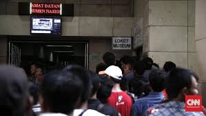 Gratis untuk komersial tidak perlu kredit bebas hak cipta. Lebih Dari 24 Ribu Orang Ke Monas Di Hari Kedua Lebaran