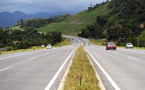 Prime minister tun dr mahathir mohamad said the government holds the view that the sabah portion of the pan borneo highway should be under the purview of the federal government, namely the works ministry. No Toll Collection For Pan Borneo Highway Free Malaysia Today Fmt