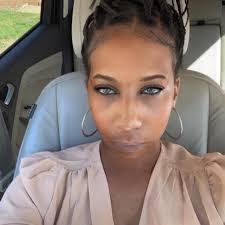 Deshawn Miller's Instagram, Twitter & Facebook