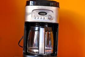 Capable of accommodating cups and mugs up to 14cm tall, this espresso machine makes it easy to create your brew and pour it onto your cup/mug of choice. How To Make A Good Cup Of Coffee The Amateur Gourmet