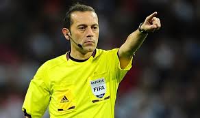 Galatasaray, cüneyt çakır'ın yönettiği maçlarda 3 kez gülerken 2 derbi de beraberlikle sona erdi. Besiktas Galatasaray Derbisini Cuneyt Cakir Yonetecek Panorama News