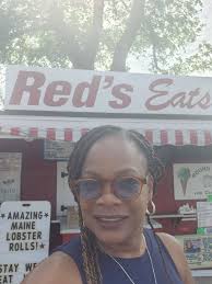 Review of Crysanthi's Lobster Rolls in New Hampshire