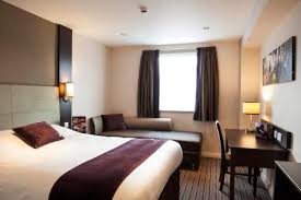London, 2.3 miles to premier inn london bank (tower) hotel. Premier Inn London Bank Tower In United Kingdom