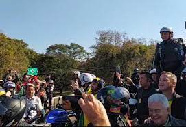 O roteiro todo cobriria 90 quilômetros, o que quer dizer que incluirá municípios da vizinhança, como cachoeirinha, gravataí e canoas, além de porto alegre, destino final. Hodnvanykypagm