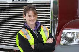 Lisa Kelly: From tomboy to celebrity trucker - Truck News