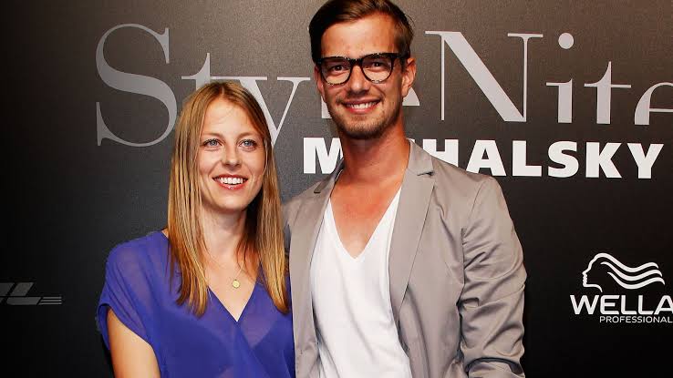 Joko Winterscheidt heiratet seine Freundin Lisa Sauer nach 17 Jahren