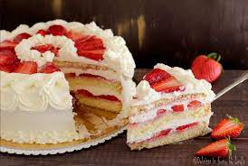 Bagna per torte e dolci: Torta Panna E Fragole Semplice La Ricetta Per Prepararla Facilmente