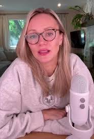 Brittany Huff's Instagram, Twitter & Facebook