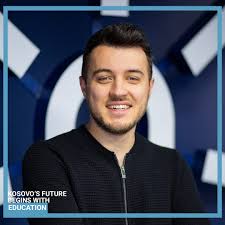 Wonder how our alumni have been driving Economic Development in Kosovo  since their return? 👨‍🎓📈 Endrit Pllashniku graduated with an MA in  Economics from Vanderbilt University in 2015. Endrit has 5 years