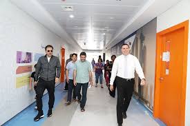 Principal Terry Senior takes families