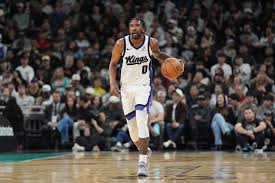 Os Kings tentam quebrar a sequência de 16 derrotas consecutivas, a pior marca da franquia, contra os Grizzlies.