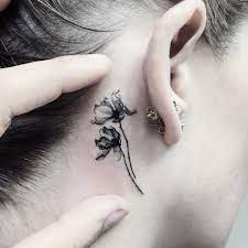 Tiny X Ray Flowers For This Lovely Lady Tattooed By Lusi Flowers X Rayflower Smalltatto Tattoos X Ray Tattoo Ideas Small Tattoos