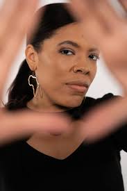 Should I mask the backdrop for better photos?