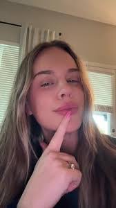 Alexandra Daher's Instagram, Twitter & Facebook