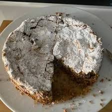 Kalabresischer Walnusskuchen Mit 3 Zutaten Rezept Mit Video Kitchen Stories Rezept Walnusskuchen Lebensmittel Essen Kuchen