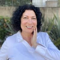 50+ "Meredith Wells" profiles