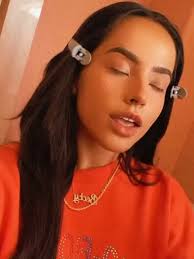 TENGO UN GRAN ANUNCIO MAÑANA!!!! • I HAVE A BIG ANNOUNCEMENT TOMORROW...