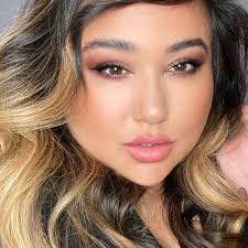 (source pourfemme.it) the smokey eye trend itself began to boom in the 1920s among the egyptians. Eye Makeup Guides Edits Charlotte Tilbury