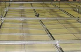 Can a z bar be used in an entryway? Stretching Of Z Bar Clips Located At Northern Light Fixture Corner In Download Scientific Diagram