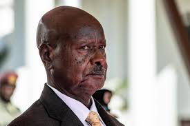 .o presidente do uganda, yoweri museveni, procura a sua reeleição nas eleições presidenciais o presidente da república do congo cumpriu três mandatos presidenciais entre 1979 e 1992, ano em. Uganda 3 Periodistas Heridos Y Un Guardaespaldas Muerto En Un Acto Del Opositor Bobi Wine