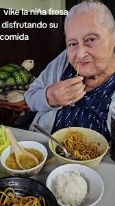 chopa (@la_vida_de_nina_fresa)