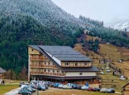 Compexul turistic vank este compus din vila vank si sarra vank, situate una langa cealalta, avand curte comuna si capacitate de 80 de locuri. Arieseni Albac Die 10 Besten Hotels Unterkunfte In Der Region Arieseni Albac Rumanien