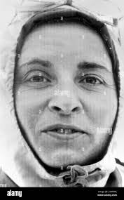 Loulou loulou Black and White Stock Photos & Images