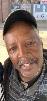 Elma Ingram's Instagram, Twitter & Facebook