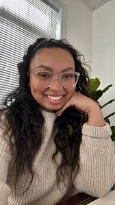 Amber Tweedy's Instagram, Twitter & Facebook