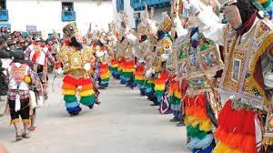 Peru music is a fusion of sounds and styles drawing on the country's andean, spanish, and african roots. Dansaq Traditional Treasures Dance And Music Cusco Danceandmusic Culturalcusco Traditionscusco Machutravelperu Traditional Dance Culture Traditional