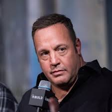 Kevin James Gives Surprising 1st Look at His New Movie Role