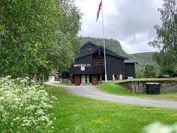 191 ülkedeki yerel ev sahipleriyle birlikte kalmak için benzersiz yerler bulun. Boverdalen Vandrerhjem Hostel And Cabins Jotunheimen
