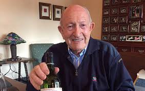 Alejandro fernandez, nicknamed el portrillo by his fans, is a mexican bolero/ latin pop and mariachi musician from guadalajara, jalisco. Alejandro Fernandez Making Pesquera For 40 Years Spanish Wine Lover